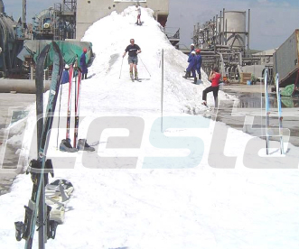 what is Arificial snow ice machine system? 26