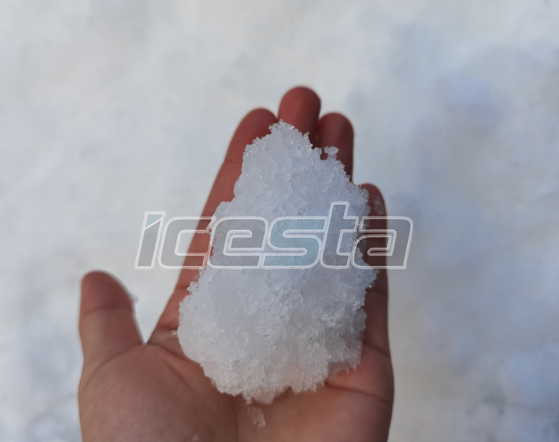 what is Arificial snow ice machine system? 30