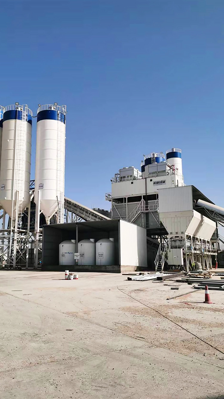 Container Flake Ice Plant industrial 120 Tons Long Service Life Evergy Saving with Automatic rake ice system 1