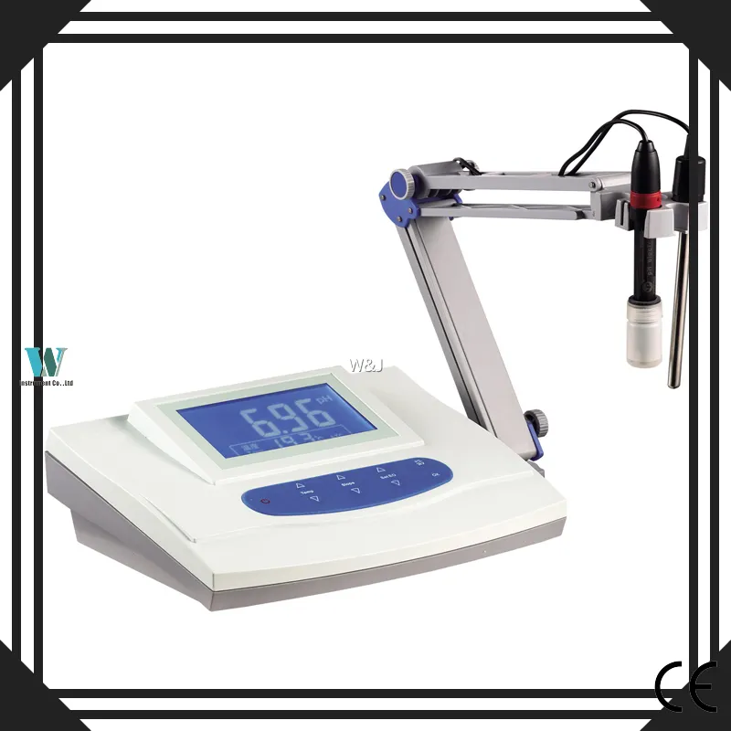 pH Meter with Conductivity Measurement 1