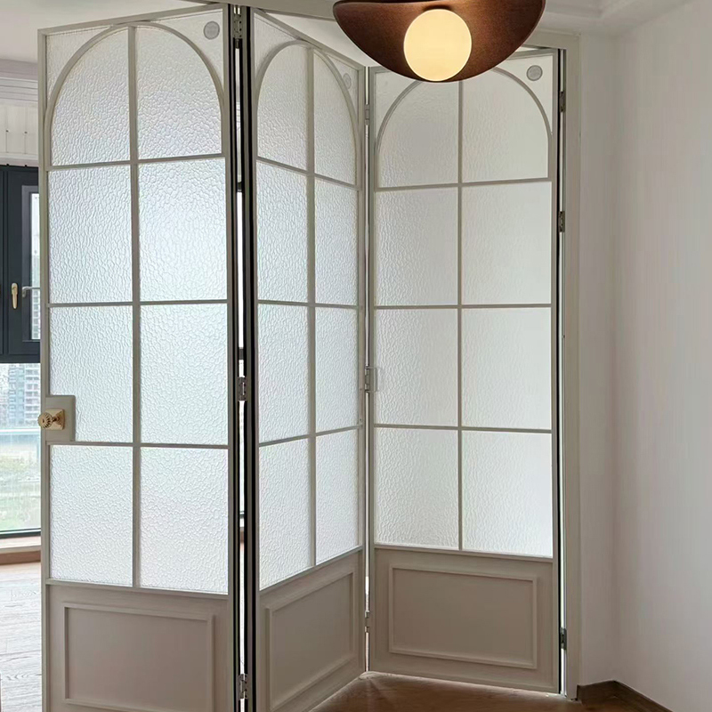 Puerta plegable de aluminio estilo francés 2