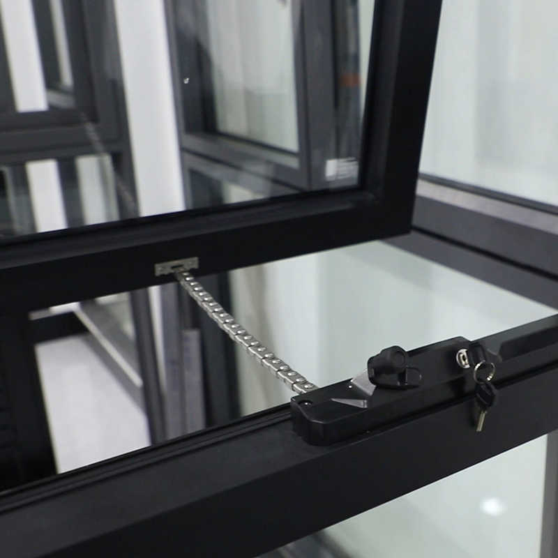 Ventana abatible de aluminio con manivela, estilo australiano. 6