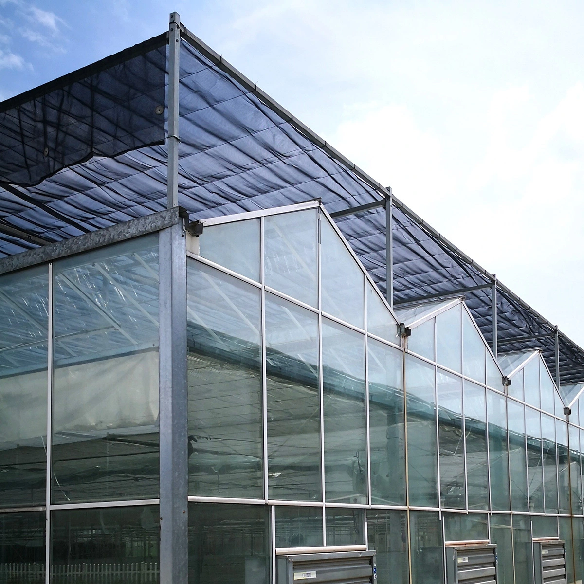 نظام تظليل خارجي للدفيئة 1