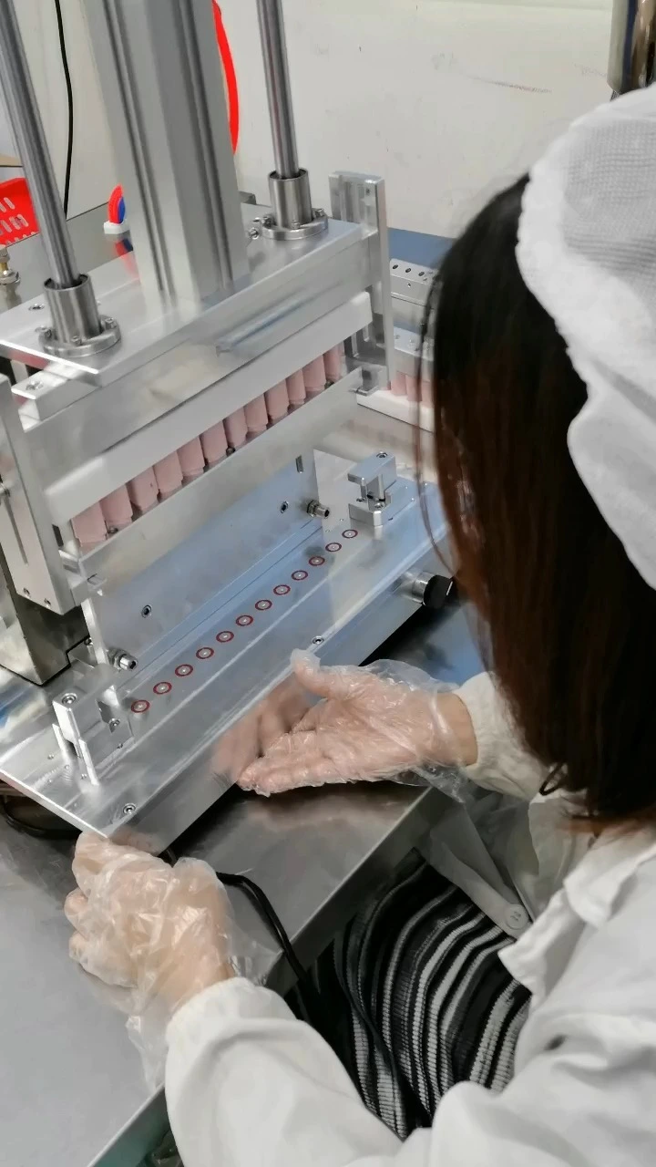 Table Top Lipstick Demolding Machine &Releasing Equipment For Lip Balm 1