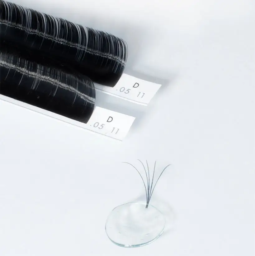 Make a volume fan using a adhesive dot 1