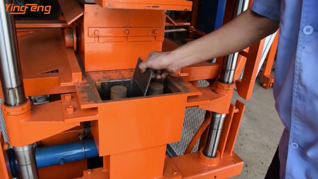 ECO2700 Hydraulic Eco Lite Interlocking Brick Block Machine Prices for Sale 1