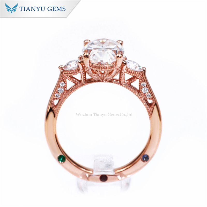 Tianyu Gems Three-stone Moissanite Diamond Engagement Ring 18k Rose Gold Ring For Woman 3