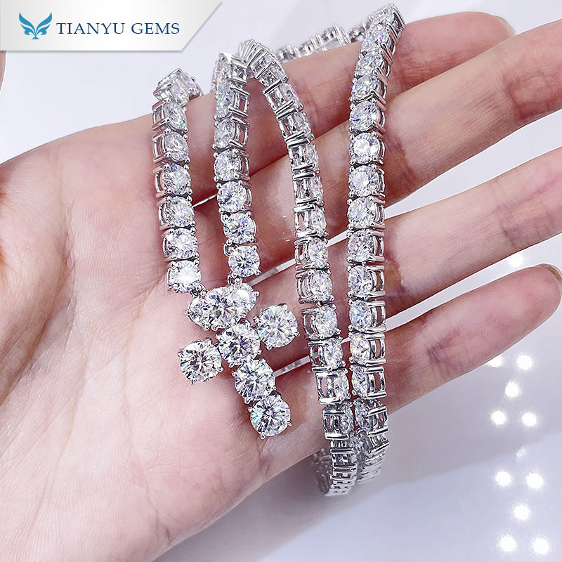 Tianyu gems 14k\18k white gold material moissanite full diamond cross pendant necklace 3