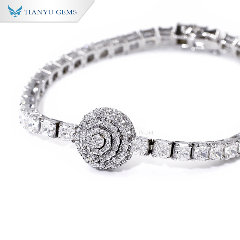 Tianyu Gems custom made 14k white gold flower ball bracelet colorless natural diamond bangle for lady 3