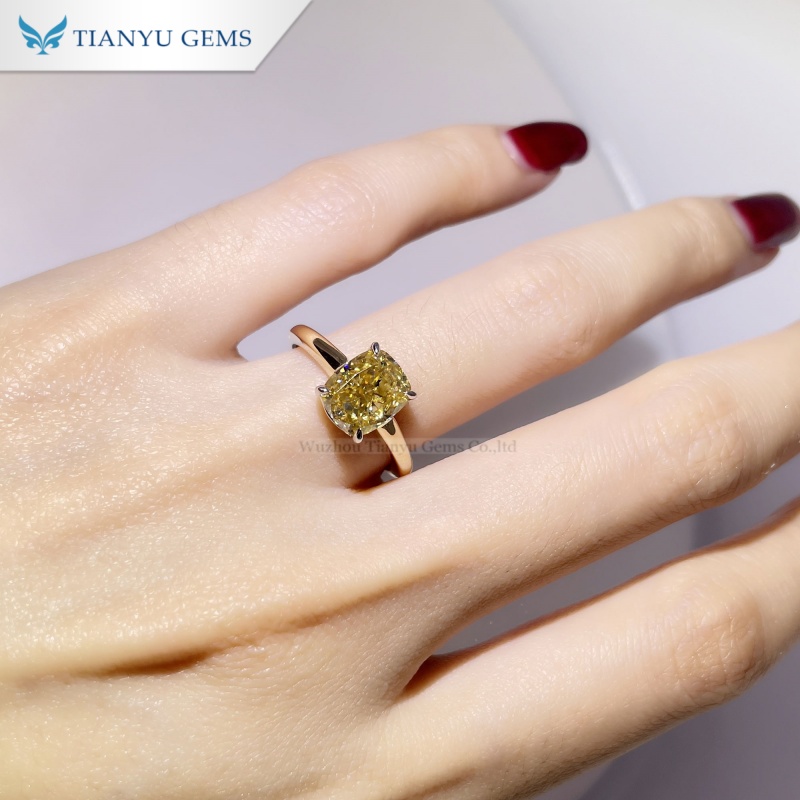 Tianyu Gems lce Radiant Cut Yellow Moissanite Engagement Ring 18k White&Yellow Gold Ring 4