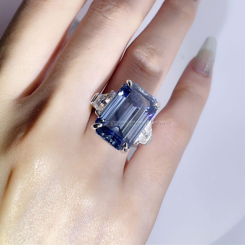 Emerald Cut Blue Moissanite Diamond Ring - Classic 4-Prong Style 5