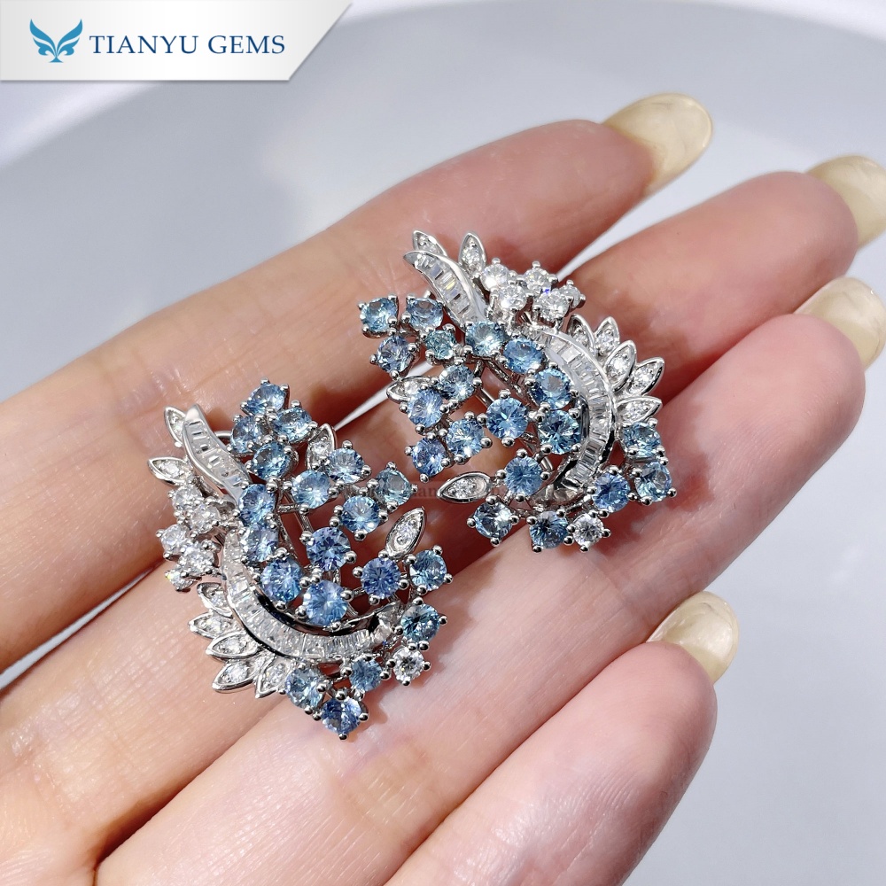 Orecchini Tianyu Gems con moissanite e diamanti in oro bianco 14 carati e paraiba blu 2