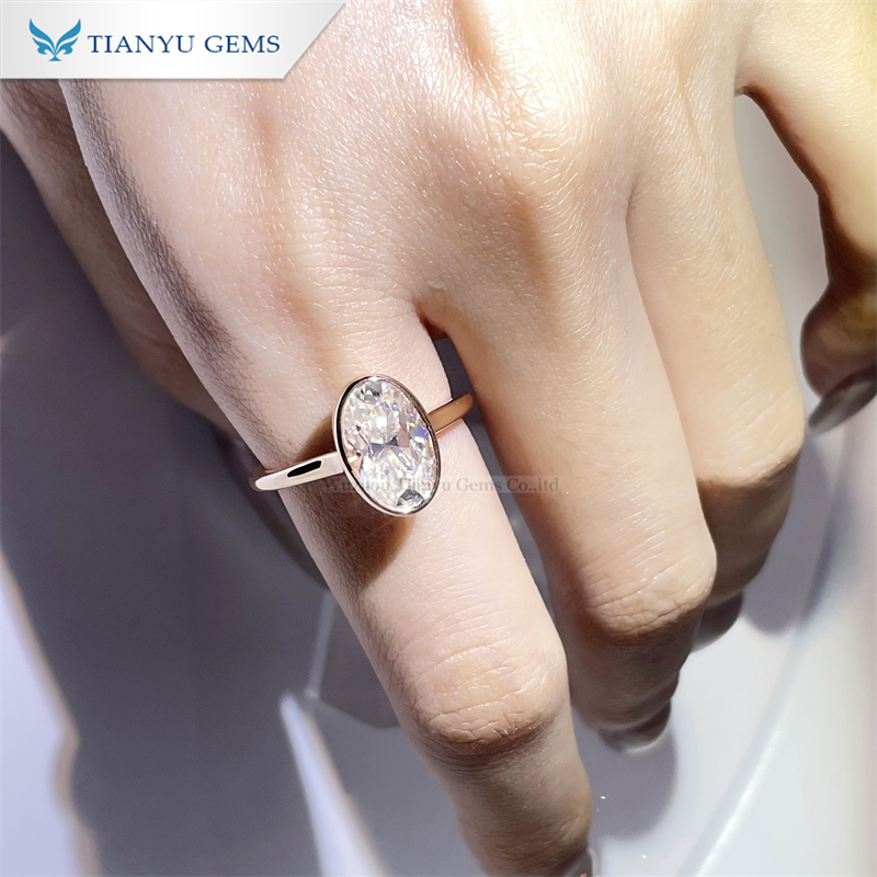 Tianyu Gems  Bezel Setting Moissanite Diamond Wedding Ring 14k Rose Gold Ring 4