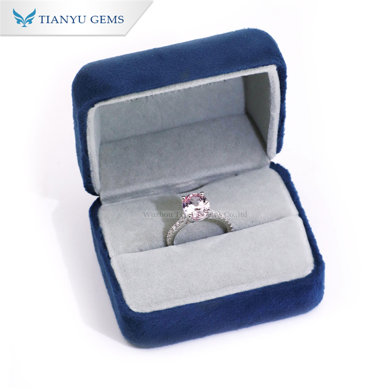Tianyu Gems  Classic Four Prong Oval Shape Pink Sapphire Women's Ring 7
