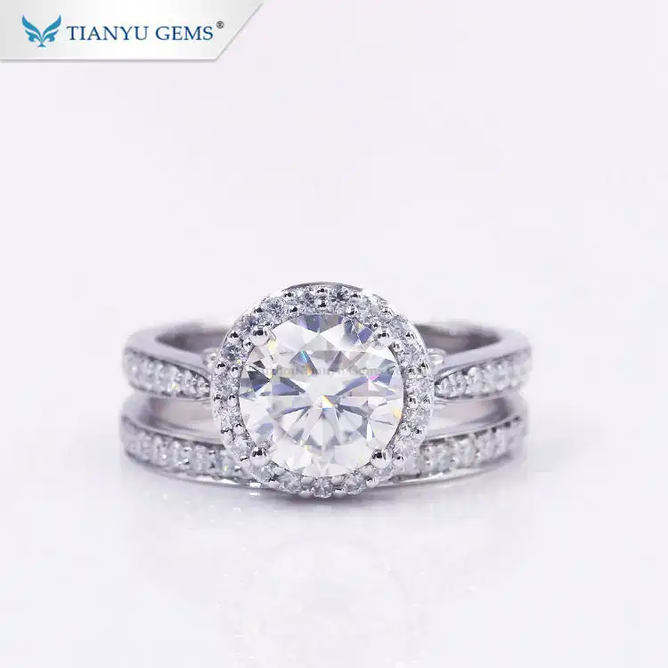Tianyu gems customized 1.5ct moissanite 18K Gold women halo ring sets 1