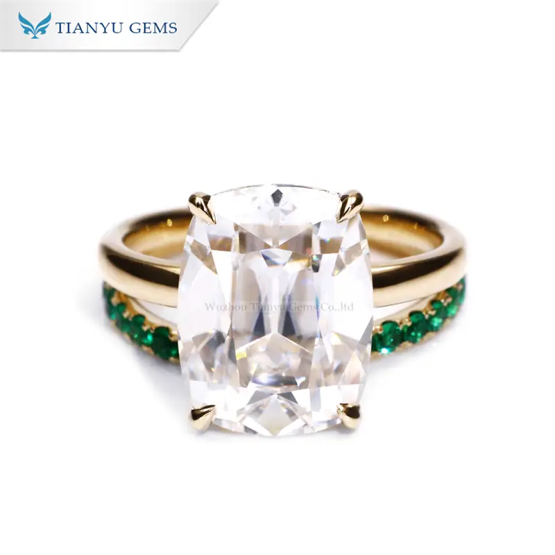 Tianyu Gems Cushion Cut Moissanite Ring Set 18k Yellow Gold Emerald Ring 1