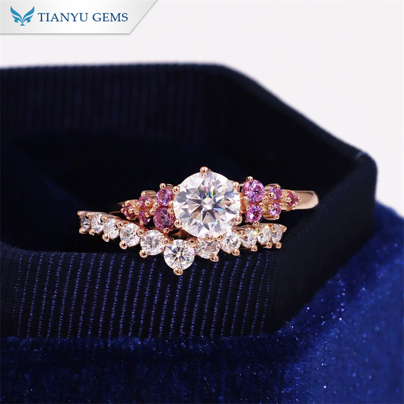 Tianyu Gems Round Moissan Diamond Ring Set Pink Sapphire 18k Rose Gold Wedding Band 2