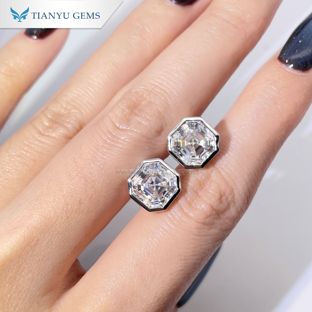 Bông tai đính đá Moissanite cắt kiểu Asscher và kim cương của Tianyu Gems, vàng trắng 14k, dành cho nữ. 3