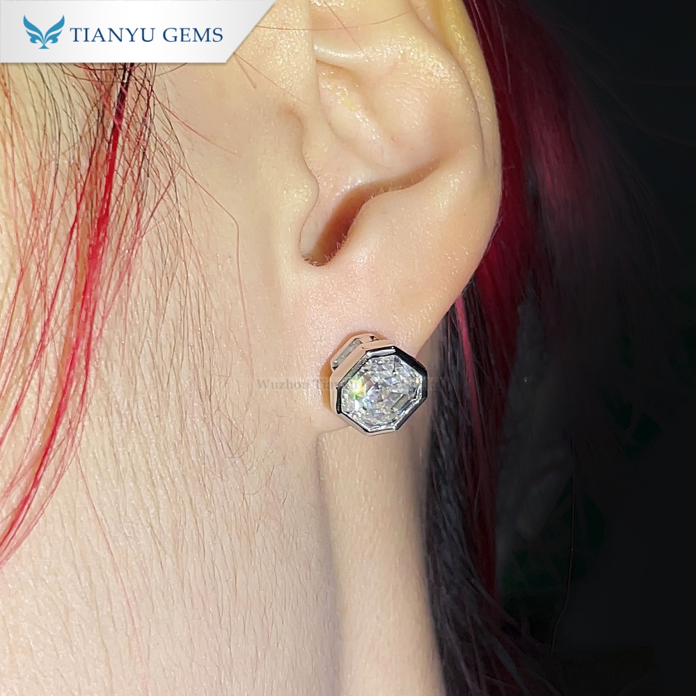 Bông tai đính đá Moissanite cắt kiểu Asscher và kim cương của Tianyu Gems, vàng trắng 14k, dành cho nữ. 4