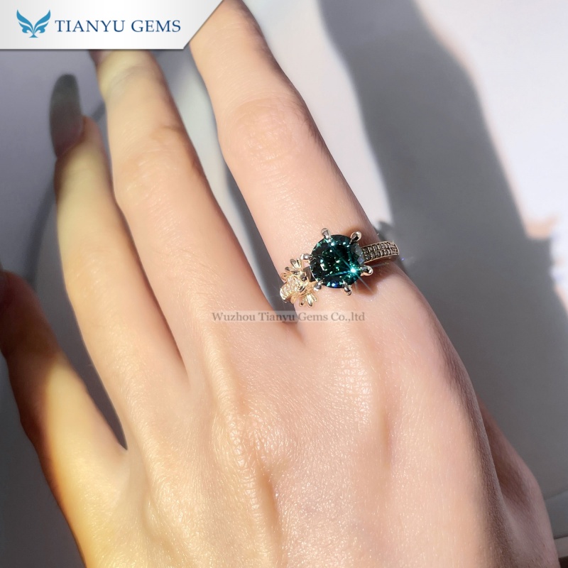 Tianyu Gems  Round Cut Green Moissanite Ring 10k Yellow Gold  Moissanite Engagement Ring 4