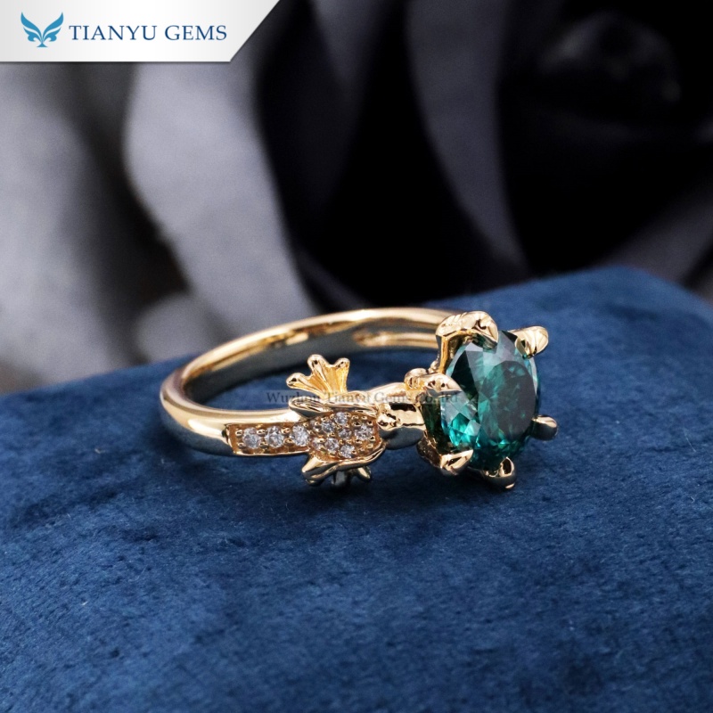 Tianyu Gems  Round Cut Green Moissanite Ring 10k Yellow Gold  Moissanite Engagement Ring 2