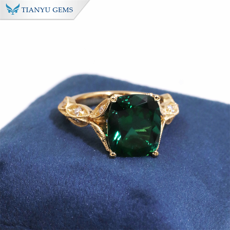 Tianyu Gems Cushion Womens Emerald Ring 18k  Yellow Gold Emerald Ring 2