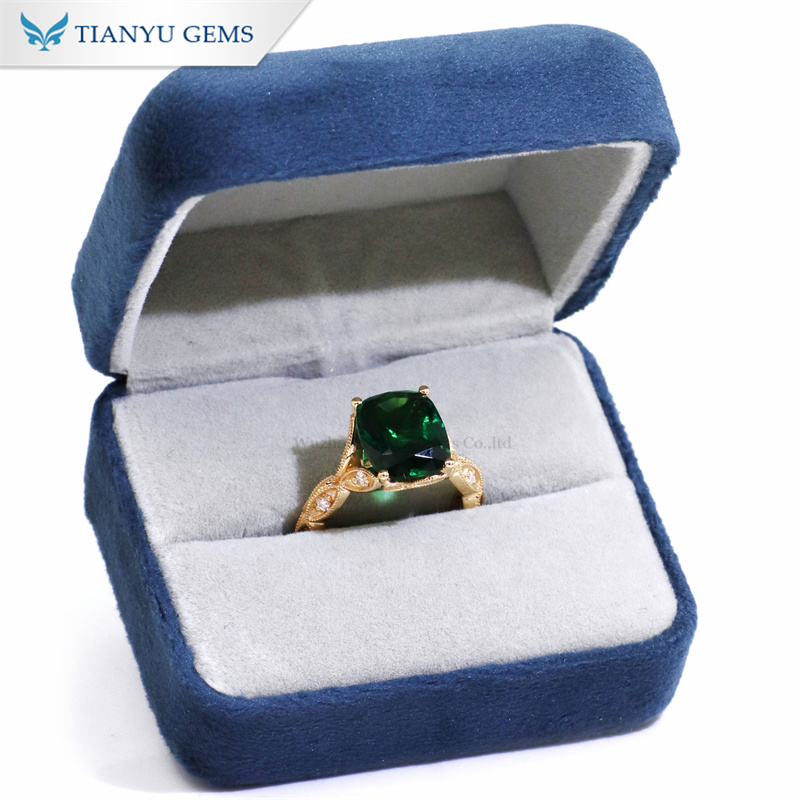 Tianyu Gems Cushion Womens Emerald Ring 18k  Yellow Gold Emerald Ring 7
