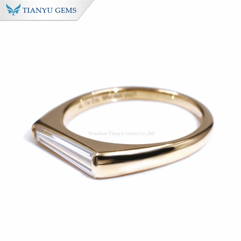 Tianyu Gems Trapezoid Gold Ring 14K Moissanite Diamond Women's Ring 3