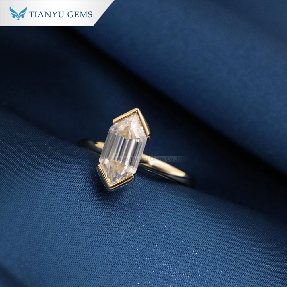 Cincin Emas Kuning 14k Tianyu Gems Cincin Pertunangan Solitaire Moissanite Bentuk Heksagon Untuk Wanita 2