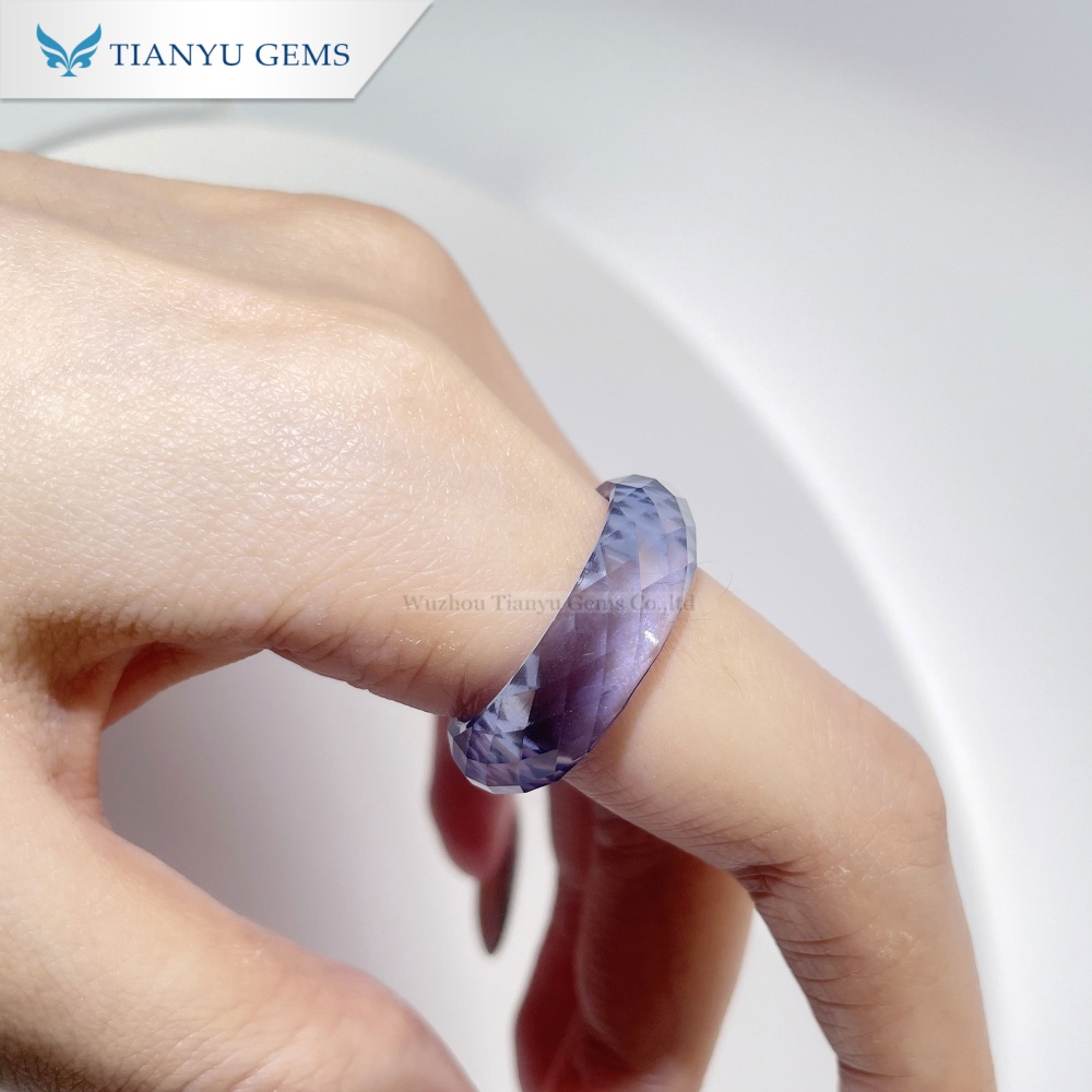 Nhẫn đá sapphire xanh nhân tạo nguyên khối 7