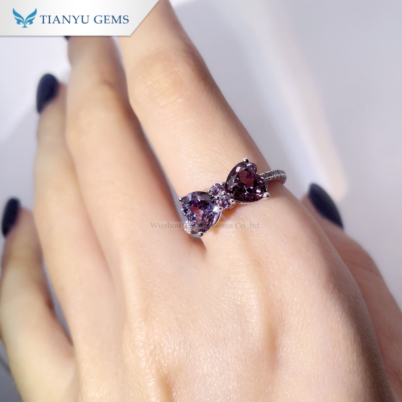 Tianyu Gems Lab-created Alexandrite Bow Ring Heart Cut Gemstone Ring 4
