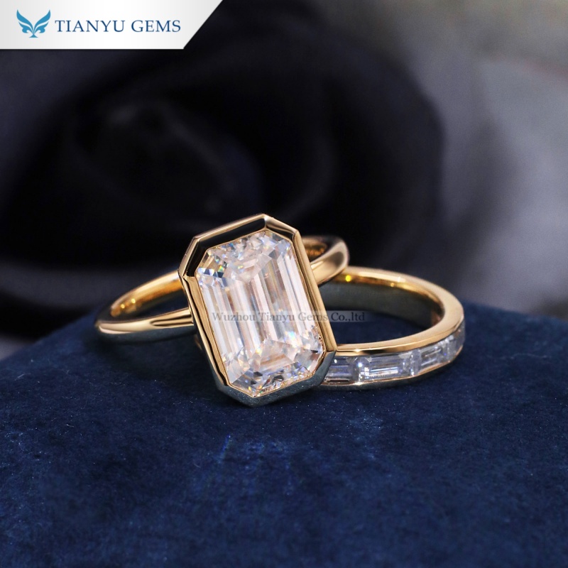 Tianyu Gems Emerald Cut Moissanite Diamond Ring Set 18k Yellow Gold Wedding Ring 2