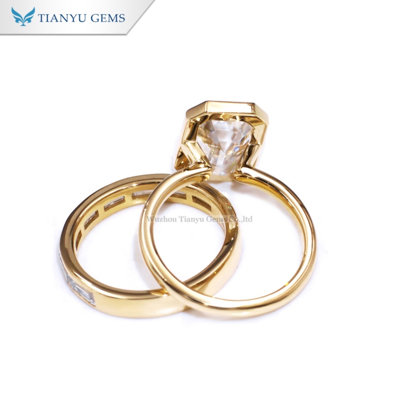 Tianyu Gems Emerald Cut Moissanite Diamond Ring Set 18k Yellow Gold Wedding Ring 6