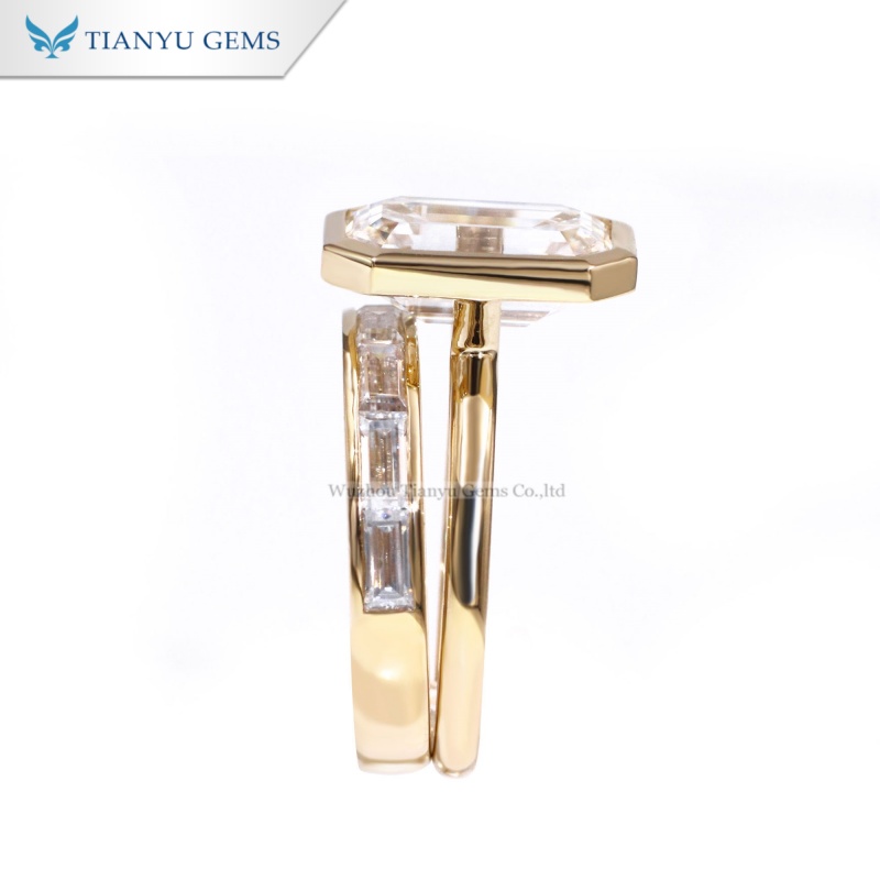 Tianyu Gems Emerald Cut Moissanite Diamond Ring Set 18k Yellow Gold Wedding Ring 3