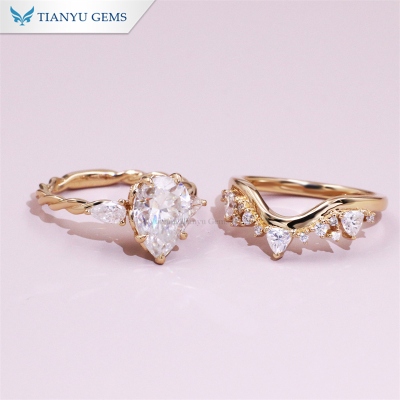 Tianyu Gems Pear Shaped Crown Yellow Gold Ring Set 14k Vintage Moissanite Wedding Ring Set 6