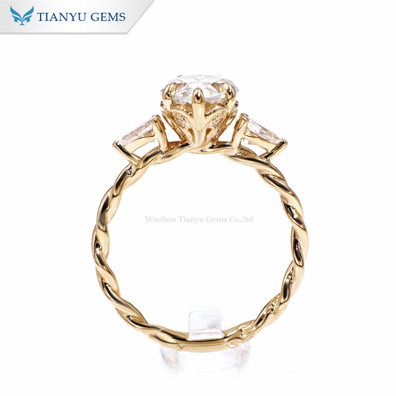 Tianyu Gems Pear Shaped Crown Yellow Gold Ring Set 14k Vintage Moissanite Wedding Ring Set 3