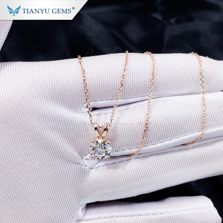Tianyu wholesales loose moissanite and moissanite jewelry 1ct synthesis diamond gold pendant necklace 12