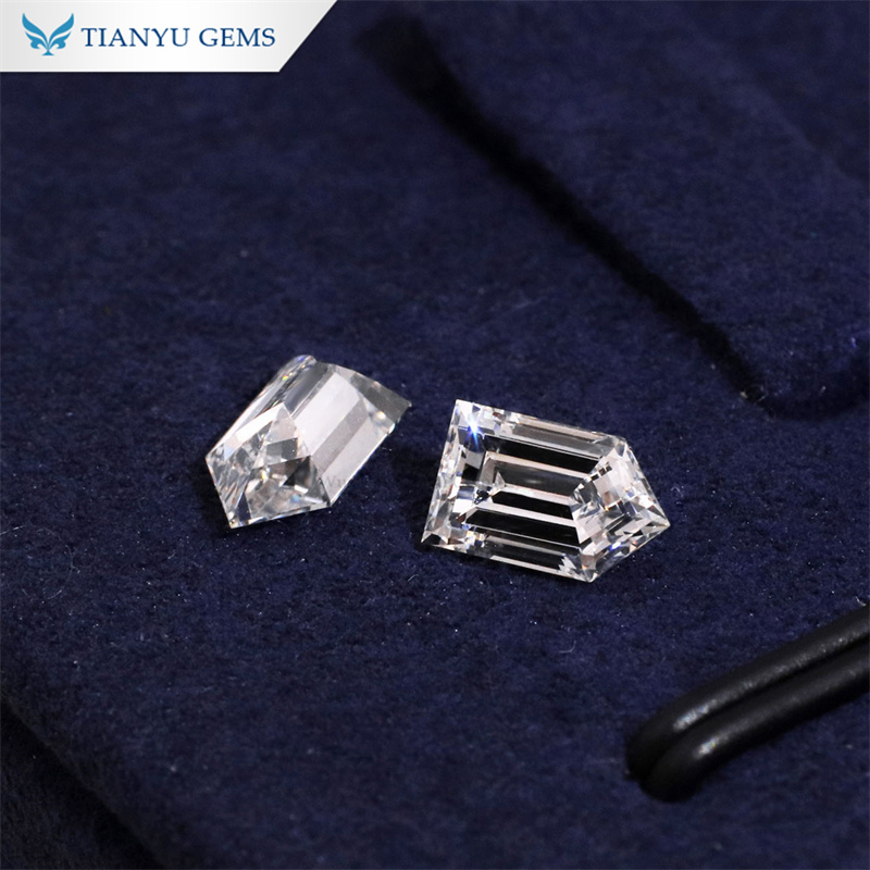 0.5ct Bullet Shape Antique Lab Grown Diamond 7