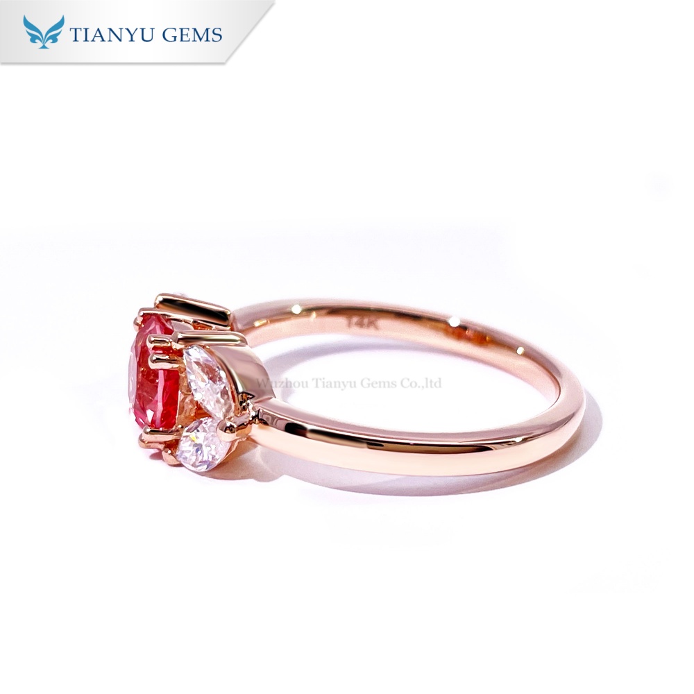 Tianyu Gems Cincin Paparacha Emas Mawar 14k dengan Berlian Buatan Laboratorium Potongan Marquise 6