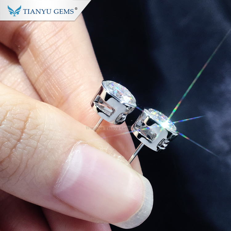 Tianyu 14k/18k white gold earring 6.5mm round heart&arrow moissanite screw back earring