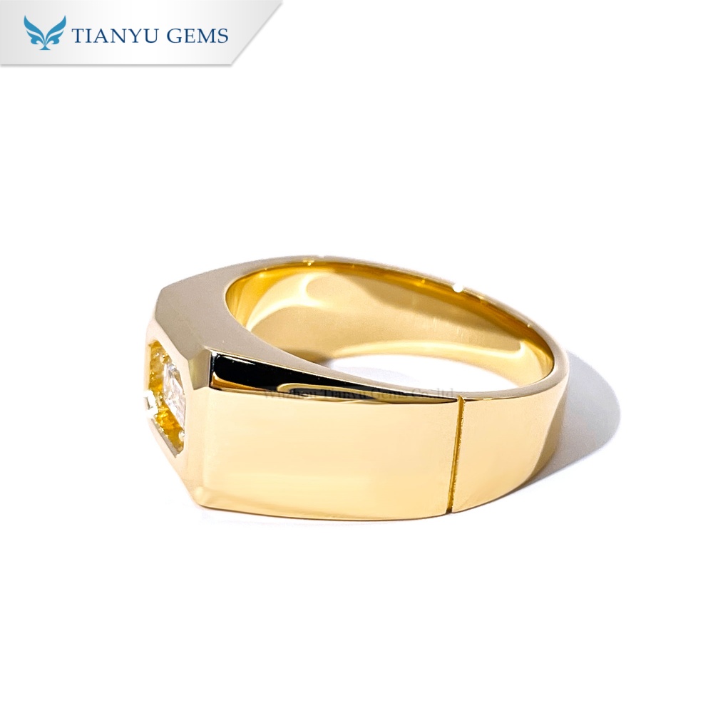 Tianyu Gems Smaragdschliff-Herrenring mit im Labor gezüchtetem Diamanten, 14 Karat Gelbgold 6