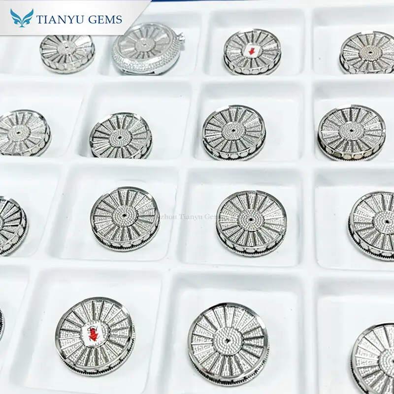 Collection de montres Tianyu Gems Hip-hop en moissanite et diamants, cadran or et moissanite. 1