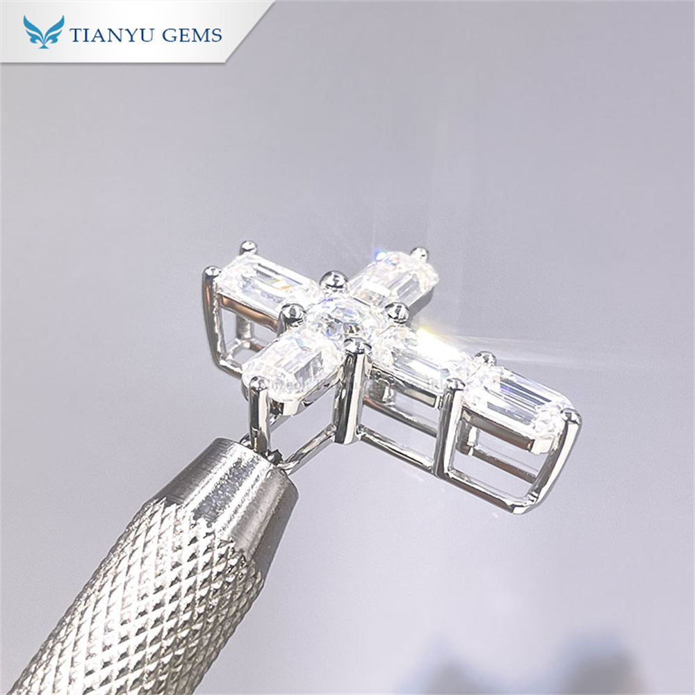 Tianyu Gems emerald cut moissanite diamond white gold cross pendant 3
