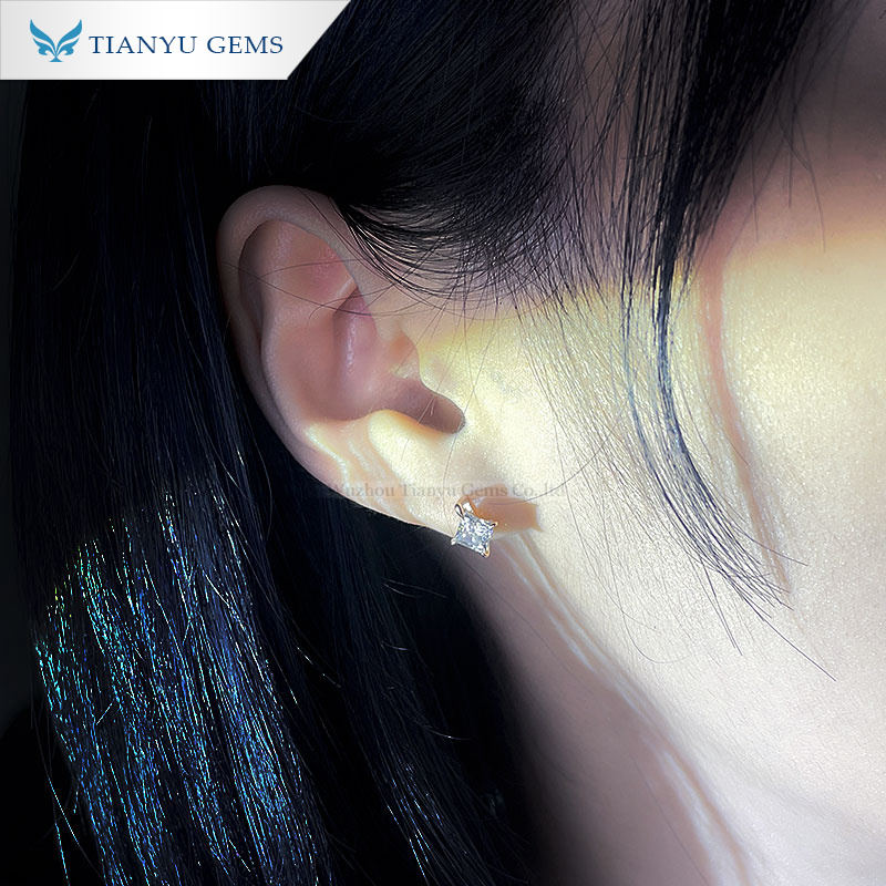 Tianyu Gems 4.5mm moissanite rose gold  vintage fashion custom gold women jewelry stud earring 5
