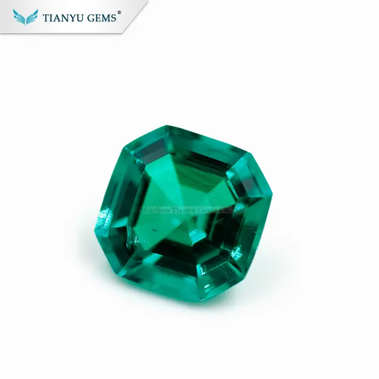 Tianyu gems - Wholesale artificial gemstone green color 8*8 mm emerald cut synthetic emerald 1