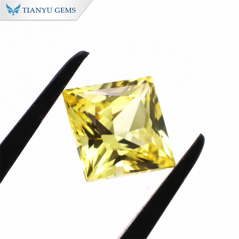 Princess Cut 8*8mm  Lab Grown Yellow Sapphire 8