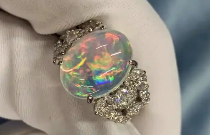 Opal Gemstone: Origins, Types, and Buying Guide 6