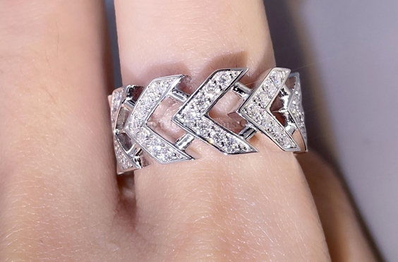 The Ultimate Guide to Men's Ring Styles 8