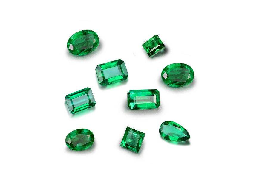 Discover the wonders of birthstones 6