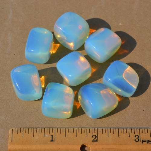 Discover the wonders of birthstones 8